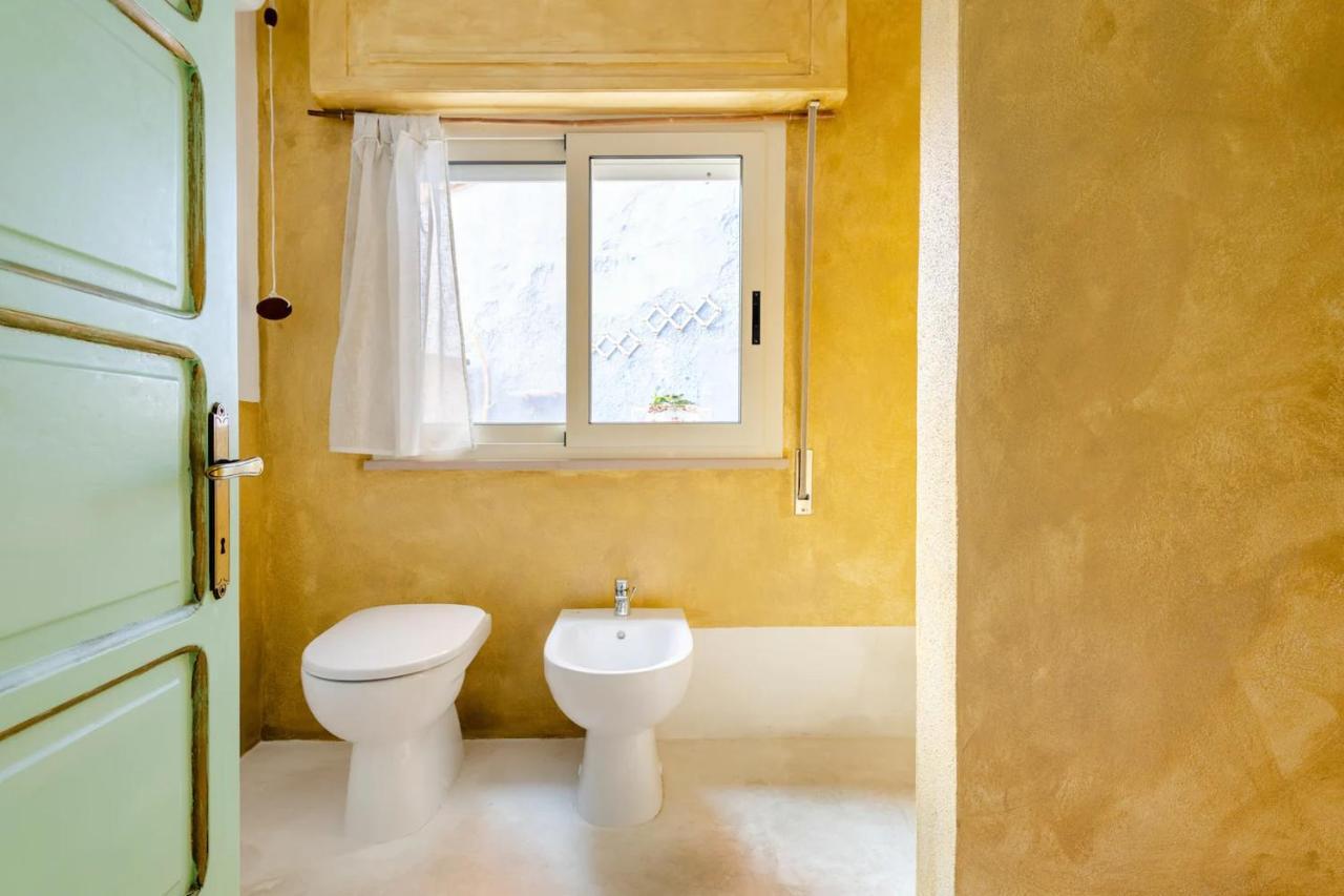 Duas Pedras, Private Apartment In The Heart Of Bosa Eksteriør bilde